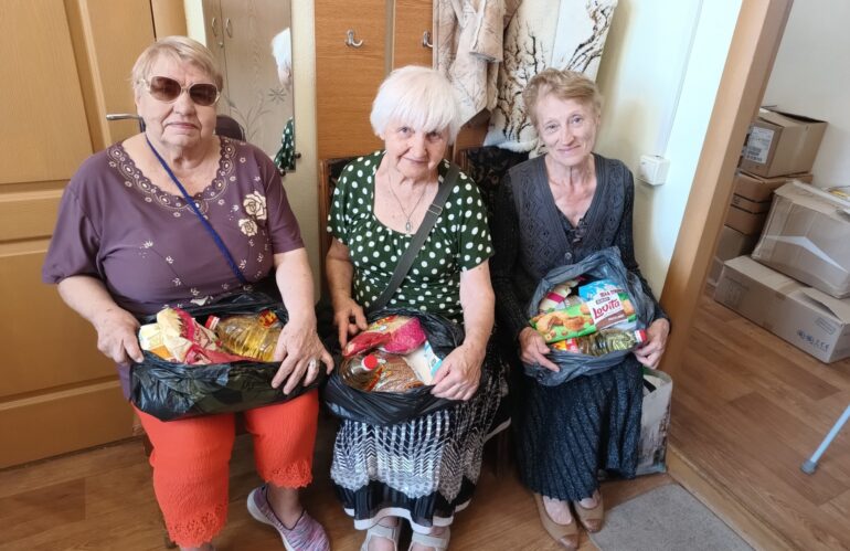 Діяльність “МАЙБУТТЯ” (07.2023). Видача продуктових наборів