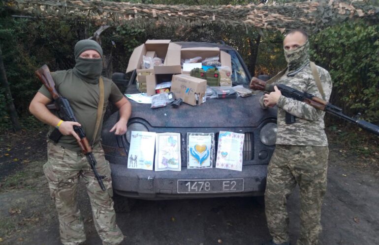 Діяльність “МАЙБУТТЯ” (10.2023) Аптечки для наших Захисників.