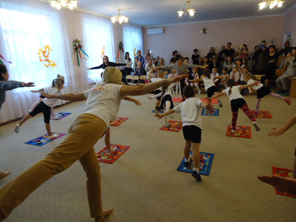 Запрошуємо Вас до нашого центру “Йога Терапії”